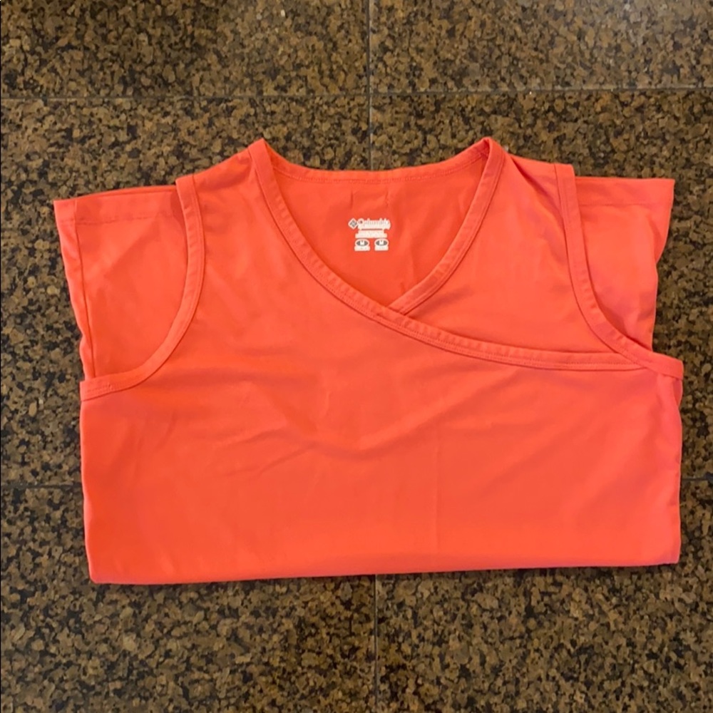 Women’s Columbia Tank Top Size Medium